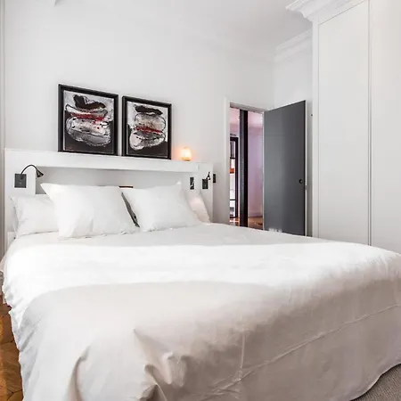 Apartment Spacious Place With Wi-fi, Air-con *